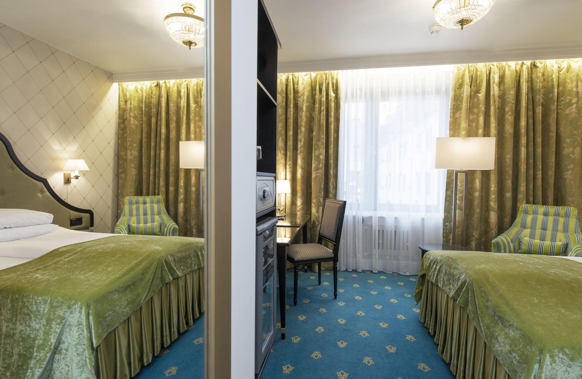 Bristol Hotel 5*
